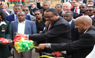 ACUNIS hands over logistics facility to Ethiopian Airlines.