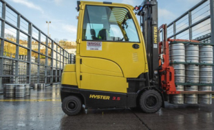 SPECIALLY ENGINEERED HYSTER® LIFT TRUCKS REFRESH OPERATIONS AT HEINEKEN