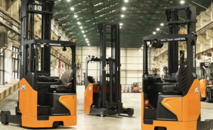 Doosan launches productivity-boosting 9-Series reach trucks