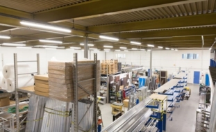 LEDVANCE innovates lighting range for industrial solutions