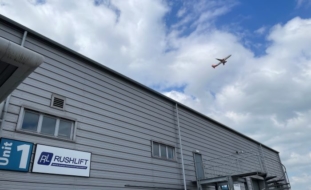 Rushlift GSE celebrates 10 years with opening of new Gatwick facility