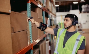 Wearables in the warehouse – much more than a fashion statement