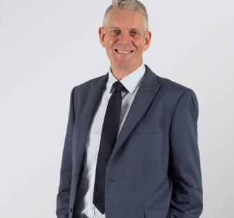 Bis Henderson Recruitment marks 40 years with a bold new era